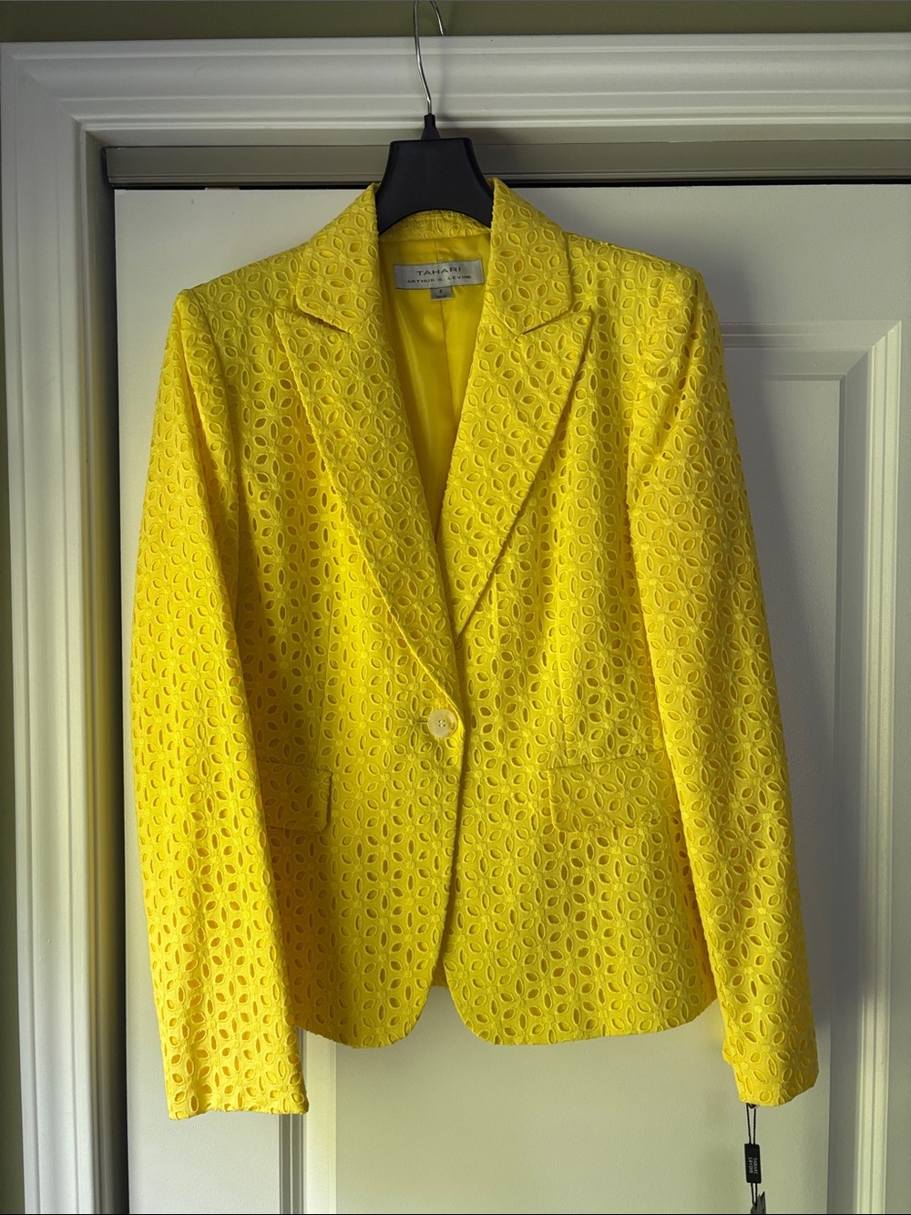 Tahari Bright Yellow Eyelet Single-Button Blazer